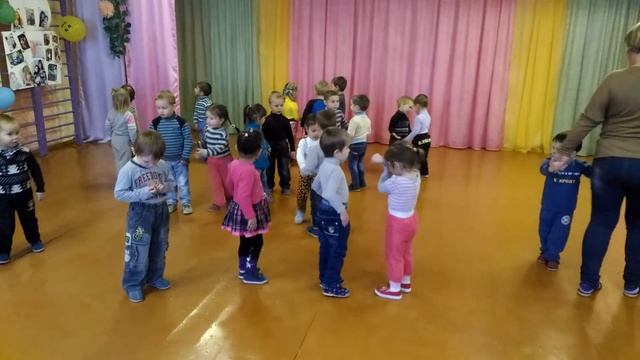 Танец "Полечка для мамочки" смотреть онлайн