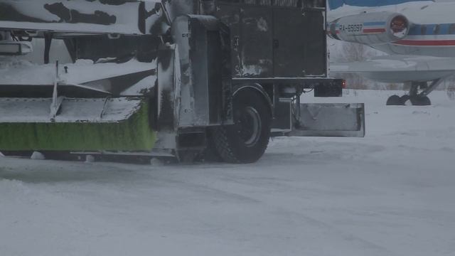 Аэродромные машины УСПТК смотреть онлайн
