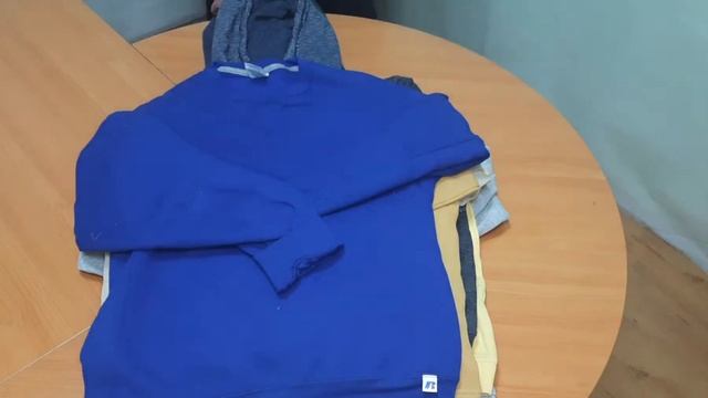 MIK0900 Худи, толстовки, свитшоты 10 кг; лот 12291631; 20 шт. смотреть онлайн