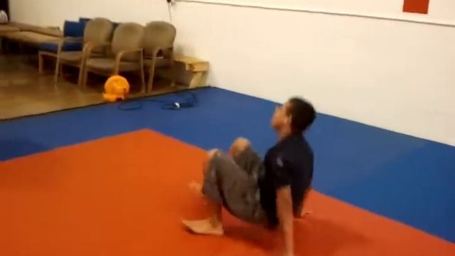 Alejandro Frontflip смотреть онлайн