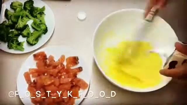 Киш Лорен с семгой и брокколи смотреть онлайн