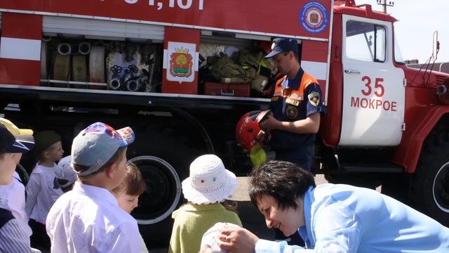 ДС Мокрое - экскурсия в пожарную часть - ч2 смотреть онлайн