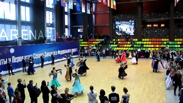 Медленный вальс (Юниоры-2 E класс) 18.01.2019 Чемпионаты и Первенства Санкт-Петербурга - 2019 смотреть онлайн