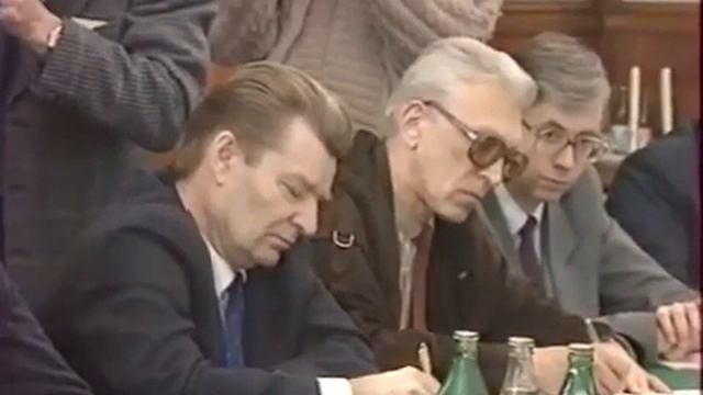 Актуальная Хроника: Горбачев:Это я протащил!... Люди не понимают про развал страны! смотреть онлайн