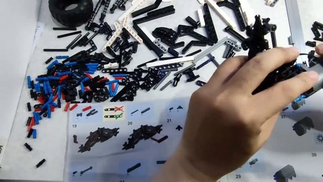 Mould King 18002 RC Buggy speed Build смотреть онлайн