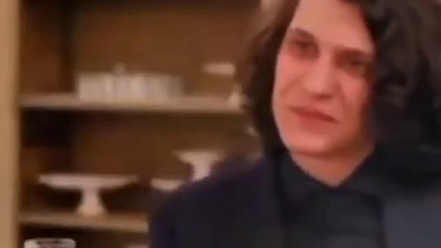 Помыть руки после креветок смотреть онлайн