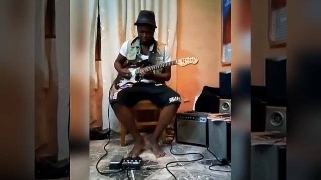 Afro jam guitar solo_looping with Nux mg100 multiprocessor effect pedal смотреть онлайн