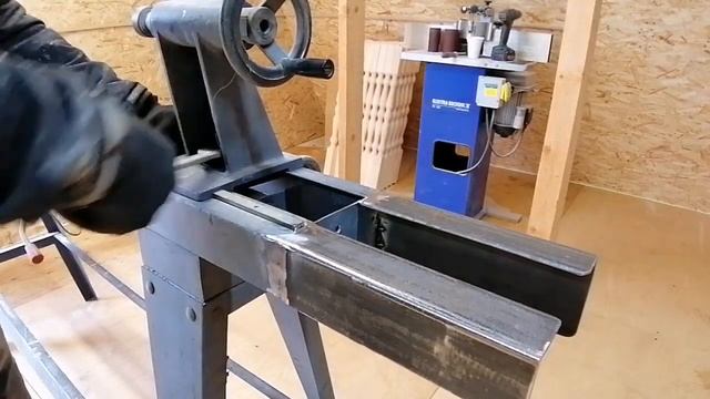 Удлинение токарного станка, как пошкурить лестничный столб с шариком, смотреть онлайн