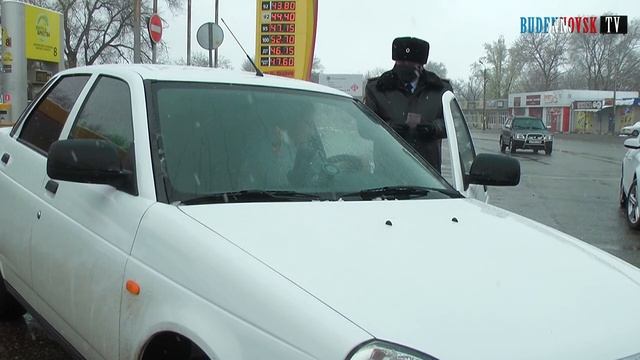 Рейдовые мероприятия по соблюдению гражданами режима самоизоляции проводится по всему Ставрополью. смотреть онлайн