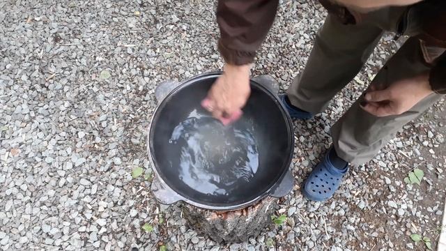 Обжигаем казан! Простой способ! смотреть онлайн