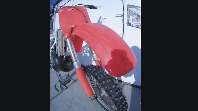 Honda CR 250 R, 1995 by mx2t.hu смотреть онлайн
