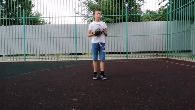 Обучение принятие мяча|Как правильно принимает мяч смотреть онлайн