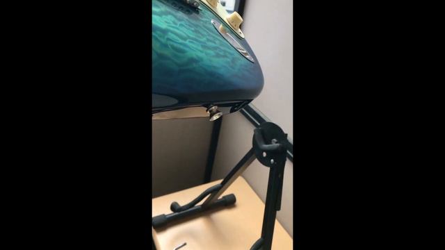 Fender Japan ST62 QT AQB смотреть онлайн