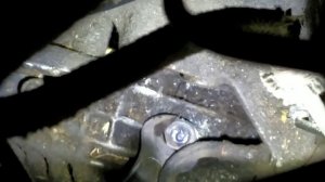 выворачиваем заломыш болта