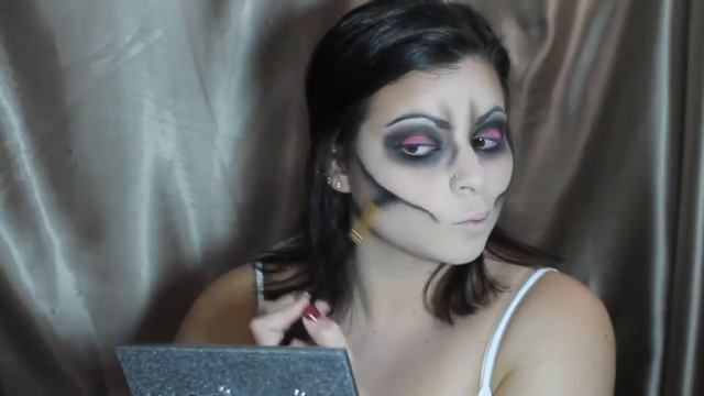 Flower Child Skull Makeup Tutorial смотреть онлайн