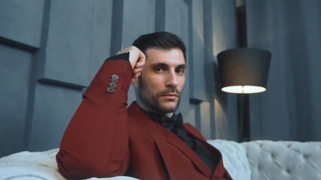 Мужской костюм бордо тройка. Прокат мужских костюмов Yarmich Rent смотреть онлайн