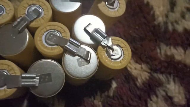 замена аккумуляторов шуруповерта без пайки смотреть онлайн