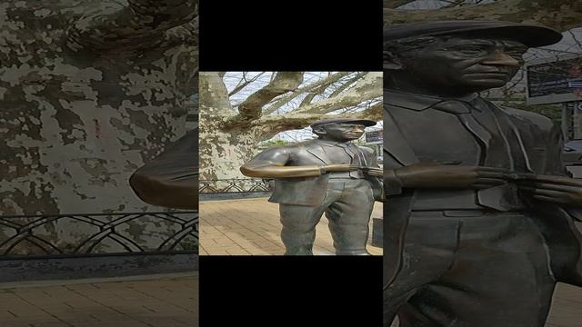 Поздоровались с Никулиным и Мироновым ! Порт г.Сочи! смотреть онлайн