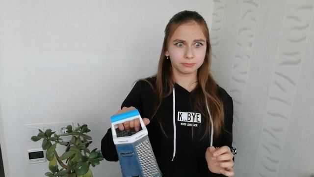 Как лопнуть шарик ? // 10 странных способов! смотреть онлайн