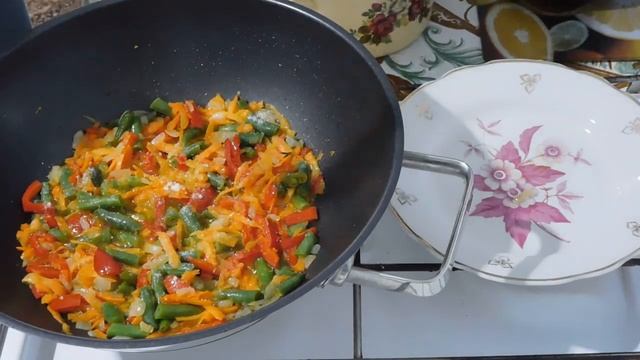 Постная гречка с овощами на сковороде – идеальный гарнир на ужин смотреть онлайн