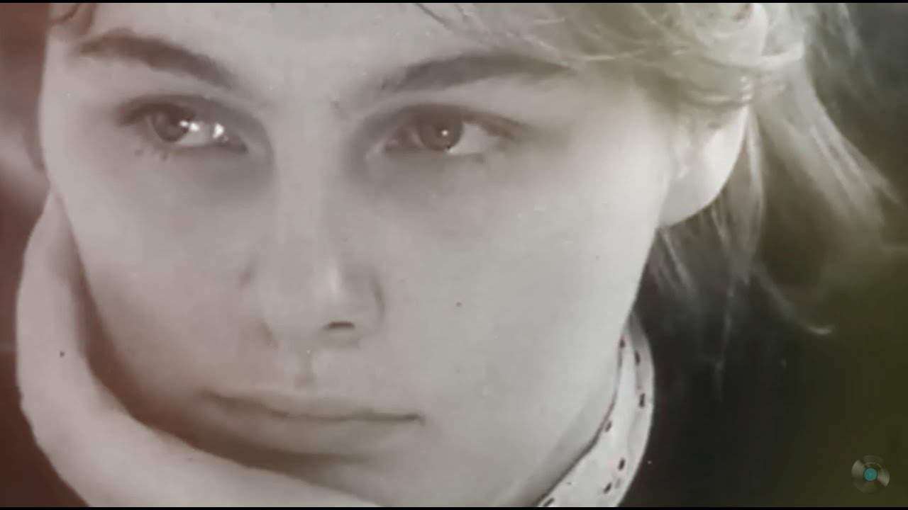 Песня переносит в юность семидесятых....Десятый класс смотреть онлайн