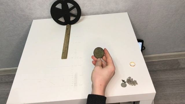 Катушки штатная и снайперка EQUINOX 600/800 11 vs 6 тест на глубину обнаружения целей. смотреть онлайн