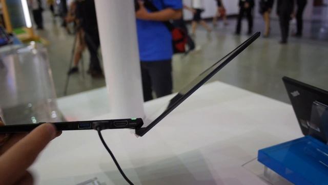 Sony Vaio Pro 11 Ultrabook Hands On смотреть онлайн