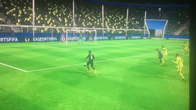 Douglas Costa with the drop to Win Game in 90' FIFA 15 смотреть онлайн