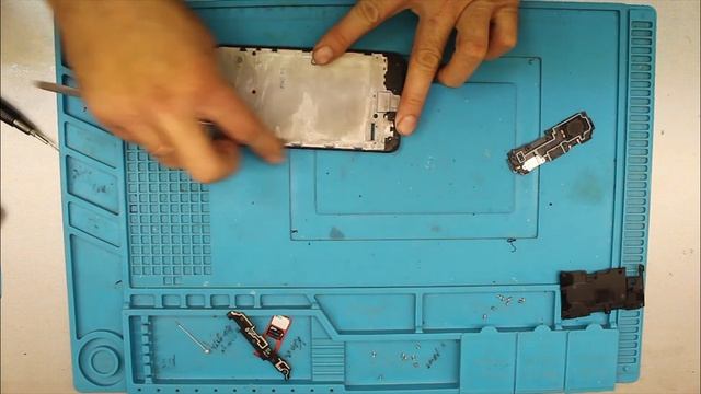Samsung SM-A105F Galaxy A10 – Замена дисплея (модуля) Replacing the display (module) смотреть онлайн