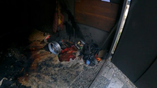 пожар в гараже 06.06.2022.! сгорел мопед ! сгорело всё! смотреть онлайн