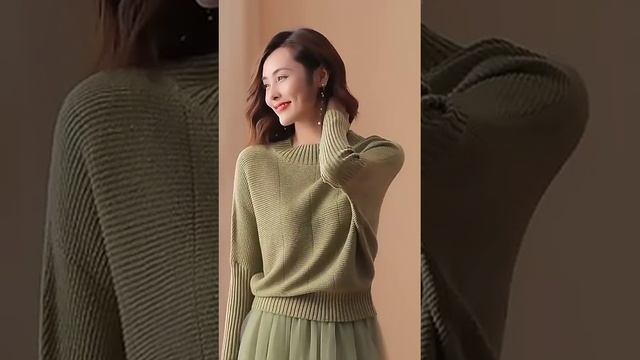 трикотажный костюм из 2 предметов. Юбка + полувер. смотреть онлайн