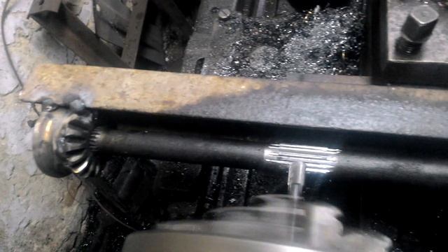 Нарезка шлицов на полуоси. смотреть онлайн