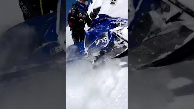 Yamaha Mountain Max‼️ @BrockHoyer #sledheadzzz #yamaha #mountainmax #snowmobile #winter #epic смотреть онлайн