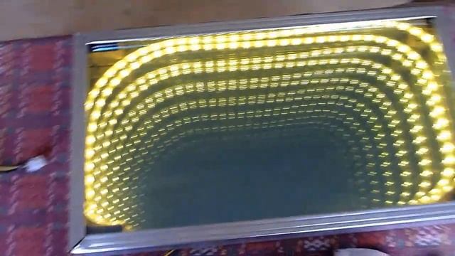 Демо-версия столика с эффектом тоннеля. Demo version of Infinity Table смотреть онлайн