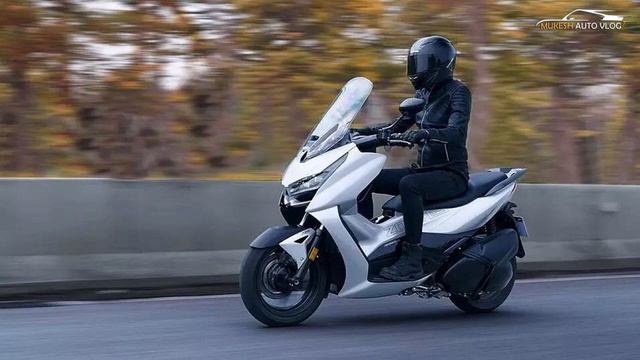 New Zontes 350 D Maxi-scooter Launched - India Soon | Explained All Spec, Features, Engine & More смотреть онлайн