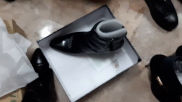 Складываю весеннюю обувь на хранение смотреть онлайн