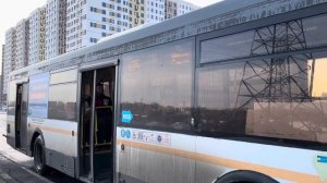 Автобус ЛиАЗ-5292.60 следует по маршруту 1225A ”Школа(Вертолётная ул.) - м. Новокосино”