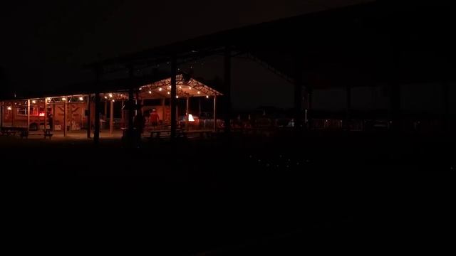 14-часовое приготовление свинины на смокере в Северной Каролине.