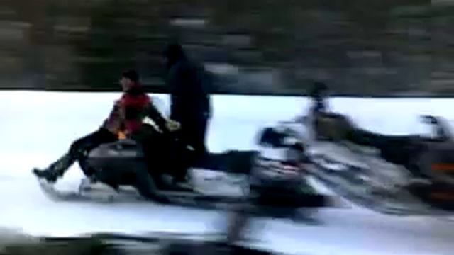 эвакуатор снегоходов смотреть онлайн