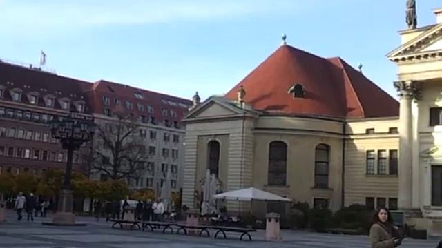 Немецкий собор, Берлинский драматический театр, Французская церковь смотреть онлайн