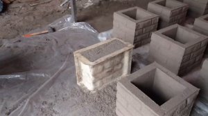 Блоки для столба забора.