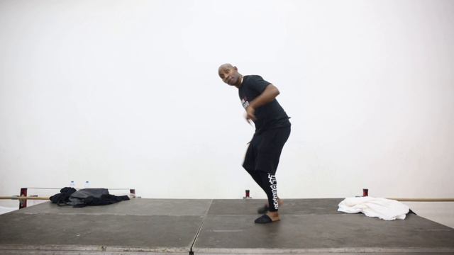 Yoyo - Yuka y Makuta смотреть онлайн