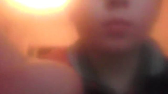 Играю грустную мелодию на синтезаторе Часть 1 смотреть онлайн