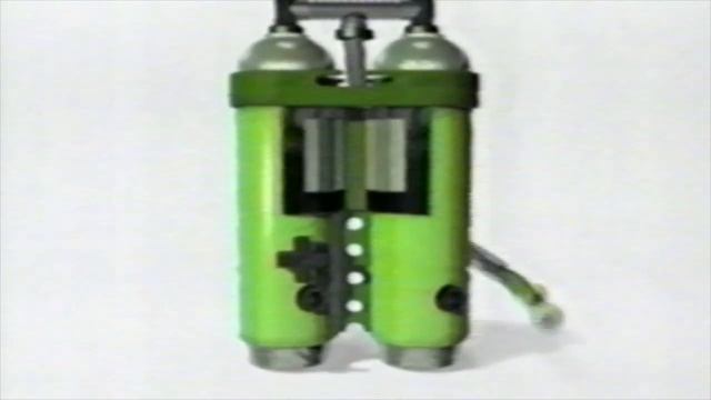 Bionic Commando Elite Forces - Game Boy Color - 2000 Commercial смотреть онлайн