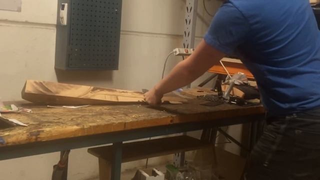 Testing a Knife's Edge - use/abuse - 80CRV2 Steel смотреть онлайн