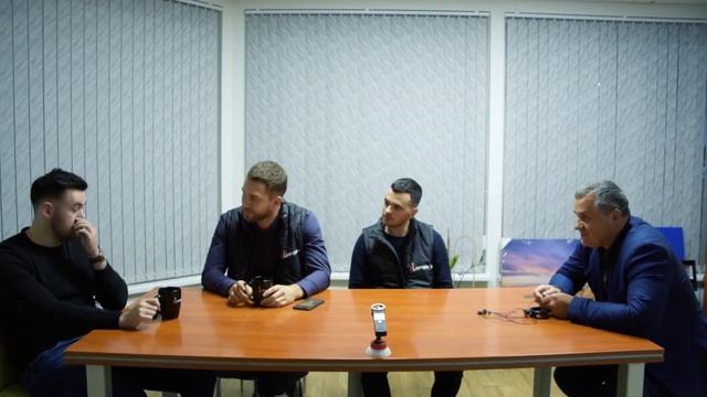 История Lampa.lv. Оборот компании. Лампа за 700 евро. | Выпуск #1 смотреть онлайн