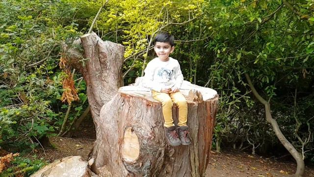 Rouken Glen Park Glasgow Scotland |Scotland Best Park Ever #scotland #pakistan #india #unitedkingdo смотреть онлайн