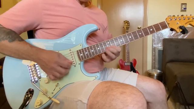 Daphne blue with Fender Select Channel Bound Neck Dimarzio Partscaster Stratocaster смотреть онлайн