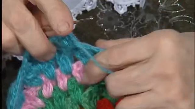"Орнамент" Минигуль Кабирова из Макяша. Ноҡотсо - Гадание с камешками "Нокот". 2014г. смотреть онлайн