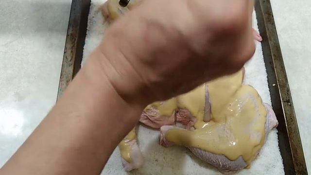 Как приготовить курицу на соли. смотреть онлайн